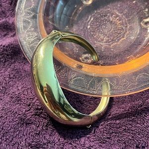 VINTAGE CORO CHUNKY GOLD STATEMENT BRACELET